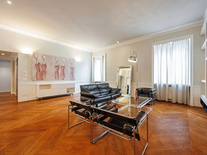 Appartamento quadrilocale in affitto in Via Roma, Torino