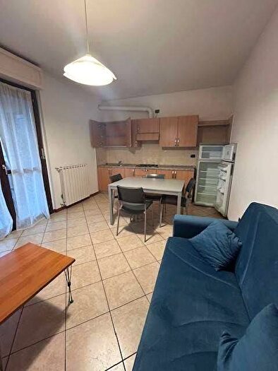 Appartamento bilocale in affitto in viale aguggiari, Montello, Varese