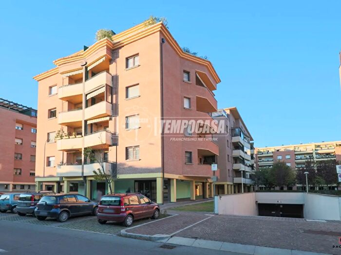 Appartamento trilocale in vendita in Bologna