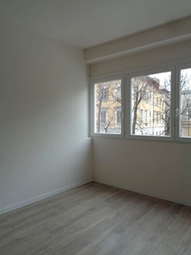 Appartamento trilocale in vendita in Via della Chiesa, Brescia