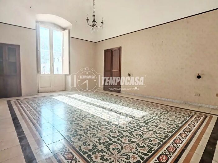 Casa trilocale in vendita in Via Venere, Gioia Del Colle