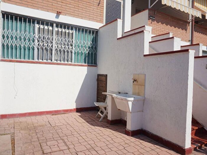 Casa trilocale in affitto in Viale Nuova Zelanda, Lido delle Nazioni, Comacchio