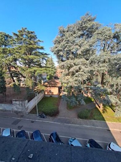 Appartamento trilocale in vendita in Via Giuseppe Mazzini, Legnano