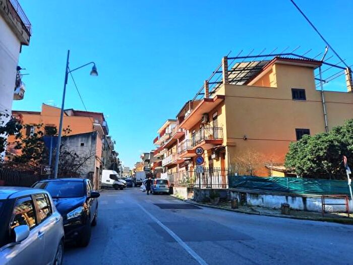 Appartamento trilocale in vendita in Via Villagrazia, Palermo