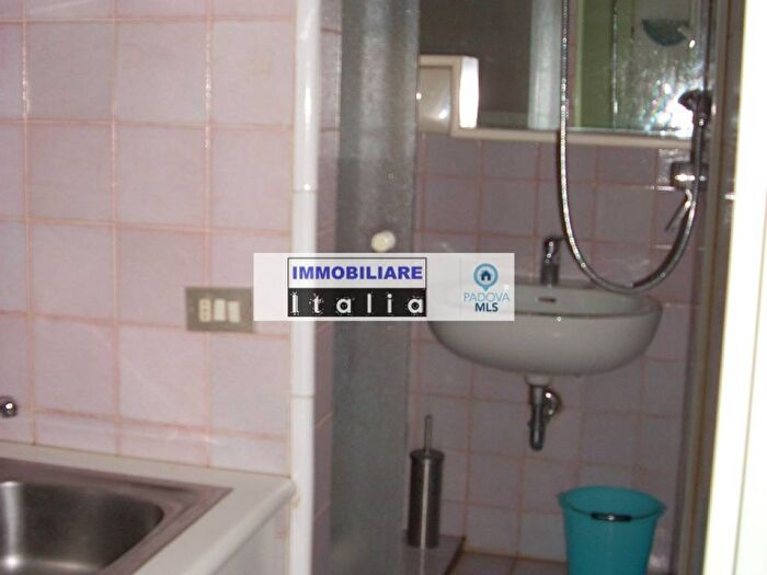 Appartamento monolocale in affitto in via San Pietro, Piazze Duomo, Padova