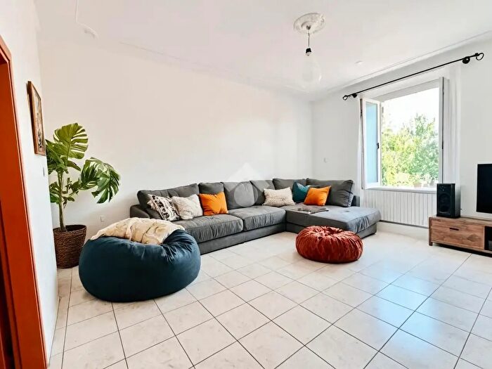 Appartamento trilocale in affitto in Via Eugenio Villoresi, Milano