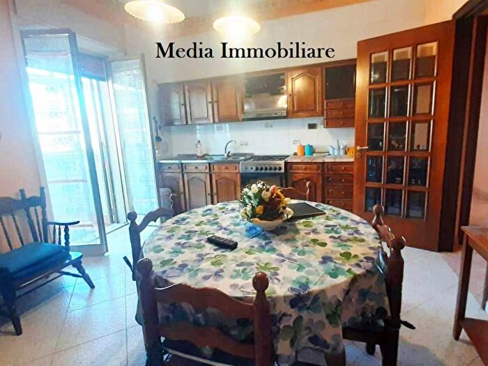 Appartamento trilocale in affitto in Via dellOlimpiade, Tica Zecchino, Siracusa