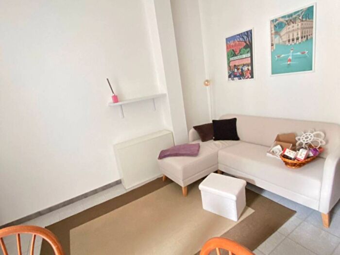 Appartamento trilocale in affitto in Via Giulio Uberti, Indipendenza, Milano