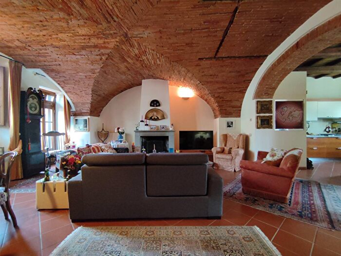 Appartamento quadrilocale in vendita in Pistoia