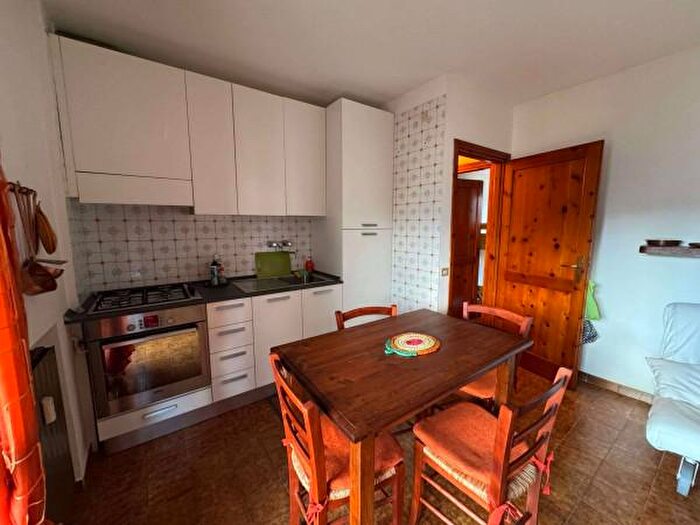 Appartamento bilocale in vendita in Roburent