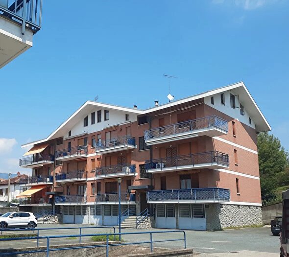Appartamento con 5 locali in vendita in Corso Laghi, Avigliana