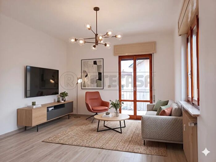 Appartamento con 5 locali in vendita in Via Gaetano Zancon, Vicenza