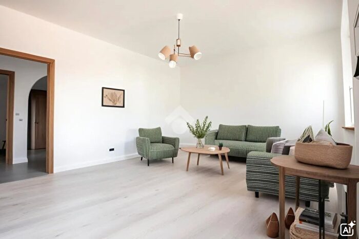 Appartamento quadrilocale in vendita in Via Pasquale Follieri, Lucera