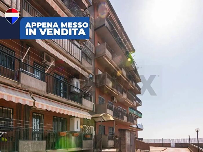 Appartamento con 5 locali in vendita in Via Sebastiano Catania, Catania