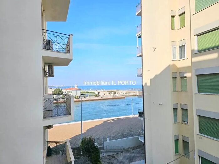 Appartamento trilocale in vendita in Comacchio