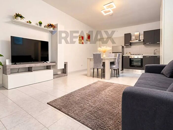 Appartamento bilocale in vendita in Viale Maria Immacolata, Mascali