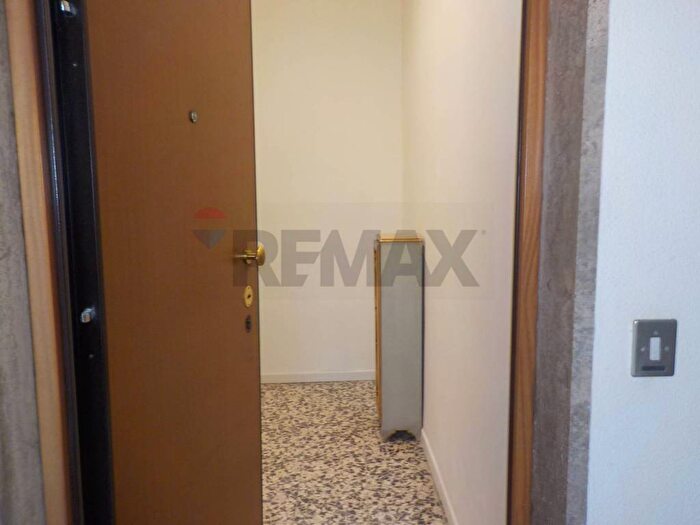 Appartamento monolocale in affitto in Via Mac Mahon, Cenisio, Milano