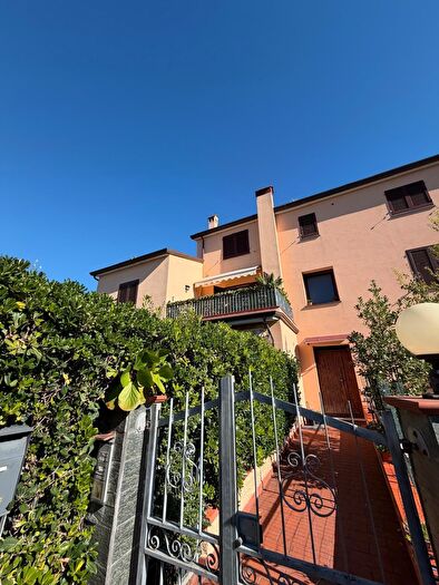 Appartamento quadrilocale in vendita in Sarzana