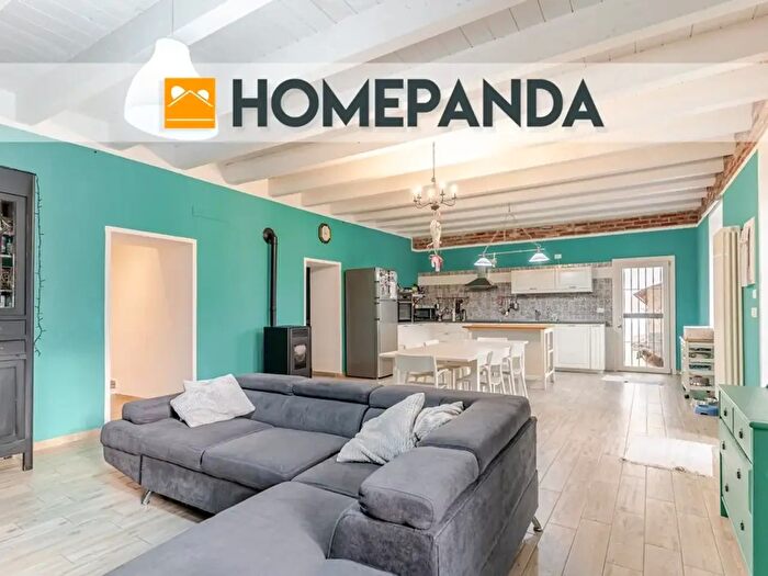 Casa con 6 locali in vendita in Piazza Marconi, Mirabello Monferrato