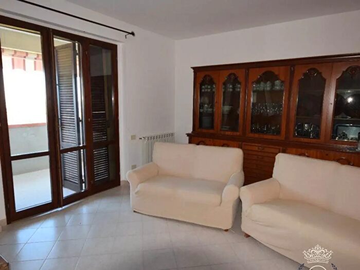 Appartamento con 5 locali in vendita in Scarlino