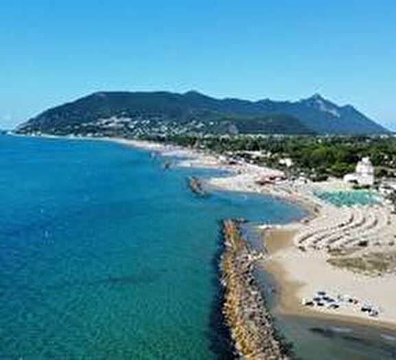 Appartamento trilocale in affitto in Centro, San Felice Circeo