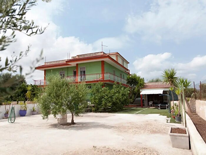 Casa quadrilocale in vendita in Strada Provinciale, Montemesola