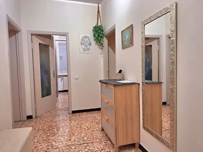 Appartamento trilocale in vendita in Via Rodolfo Boselli, Piacenza