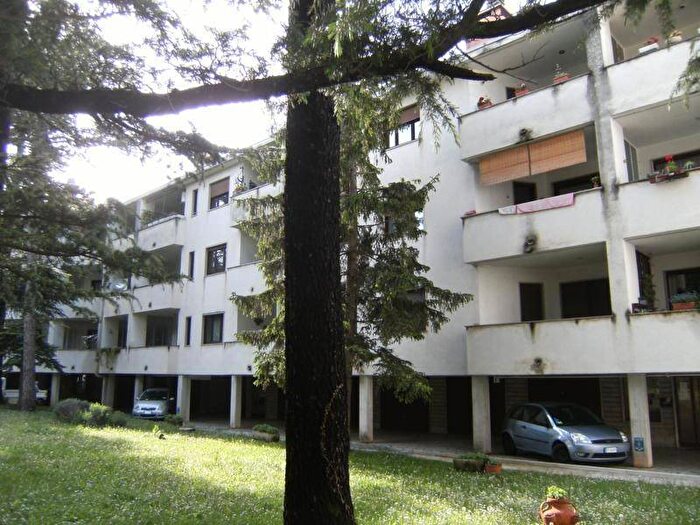 Appartamento trilocale in affitto in Opicina, Trieste