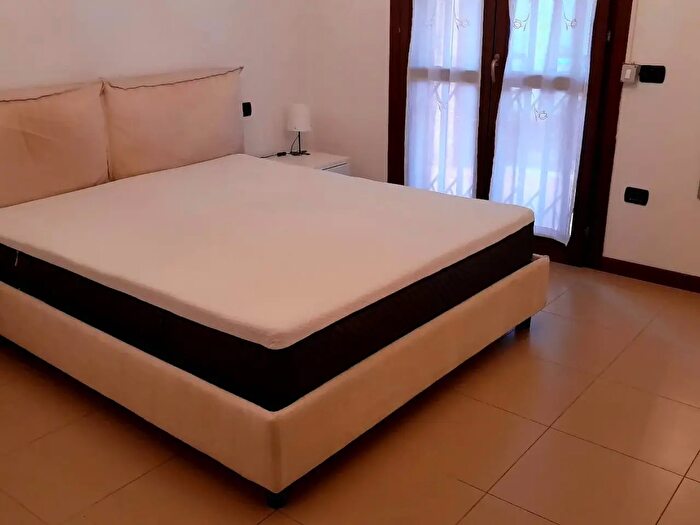 Appartamento quadrilocale in affitto in Via Bargagna, Pisa