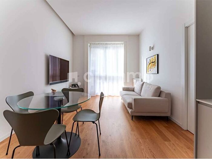 Appartamento bilocale in affitto in Viale Ferdinando di Savoia, Centrale, Milano