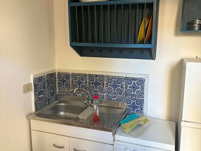 Appartamento bilocale in affitto in Napoli, Pisa