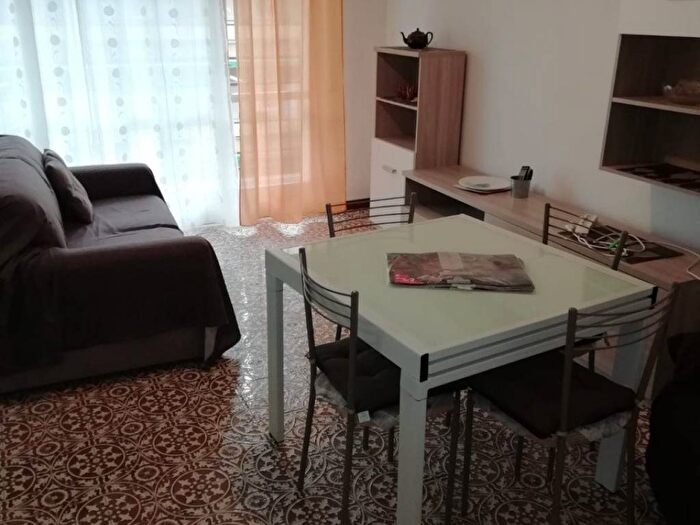 Appartamento bilocale in affitto in via mario puchoz, Golf Castellino, Rapallo