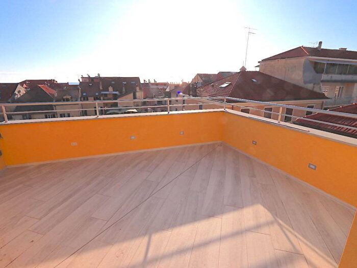 Casa trilocale in affitto in Corso Dante Alighieri, Centro, Alassio