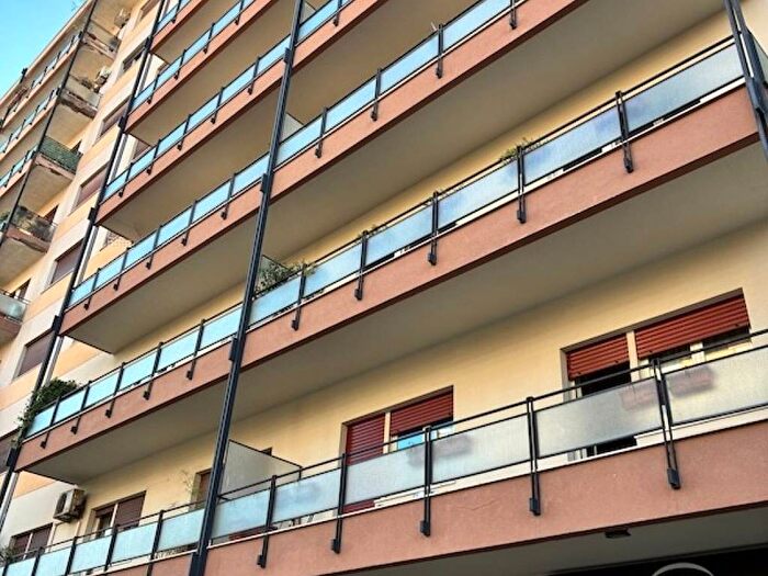 Appartamento con 5 locali in affitto in Viale Strasburgo, Strasburgo Belgio, Palermo