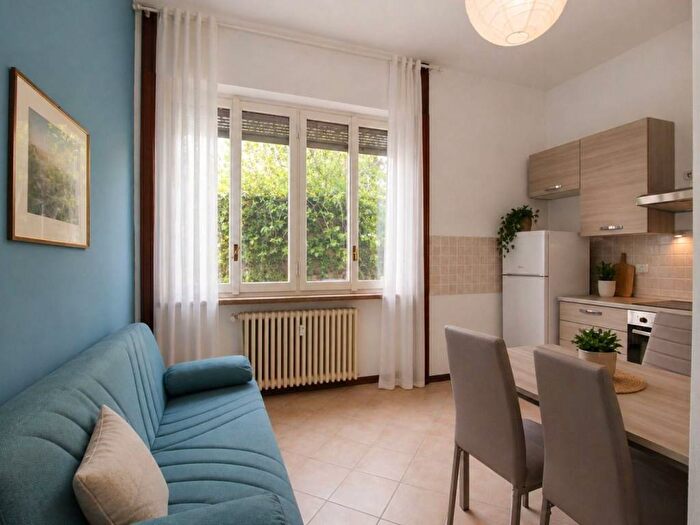 Appartamento quadrilocale in affitto in Vle Angelo Filippetti, Porta Romana Medaglie dOro, Milano