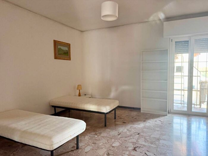Appartamento quadrilocale in affitto in Via Alfonso Testa, Dante Cheope, Piacenza
