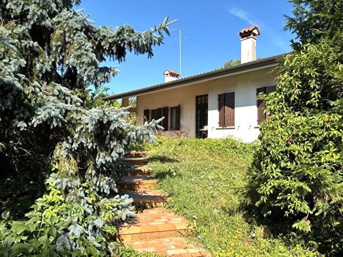 Casa con 5 locali in vendita in Via Giacomo Matteotti, Maser