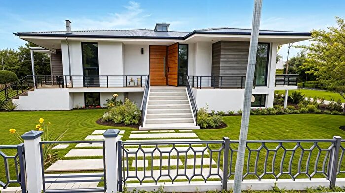 Casa con 11 locali in vendita in Trevignano Via SGerardo Musano, Montebelluna