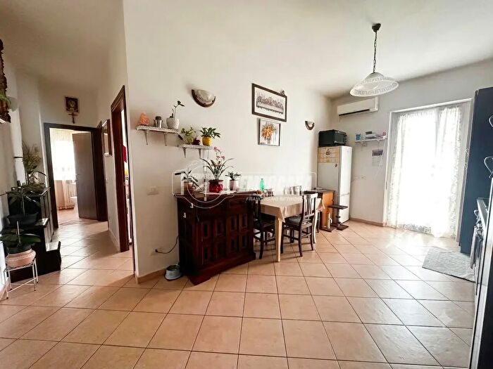 Appartamento trilocale in vendita in Via Eugenio Pescina, Fidenza