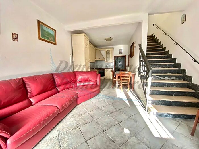 Appartamento quadrilocale in vendita in Via Aurelio Saffi, Rosignano Marittimo