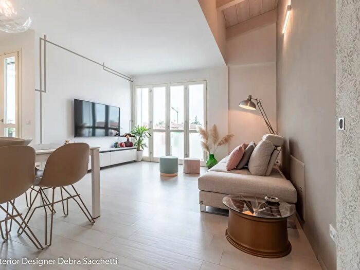 Appartamento trilocale in vendita in Cento