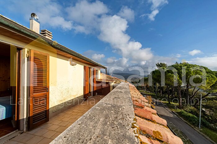 Appartamento quadrilocale in vendita in Via Giuseppe Mazzini, Manciano