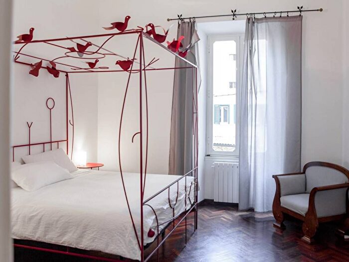 Appartamento con 5 locali in affitto in Via Cicerone, Prati, Roma