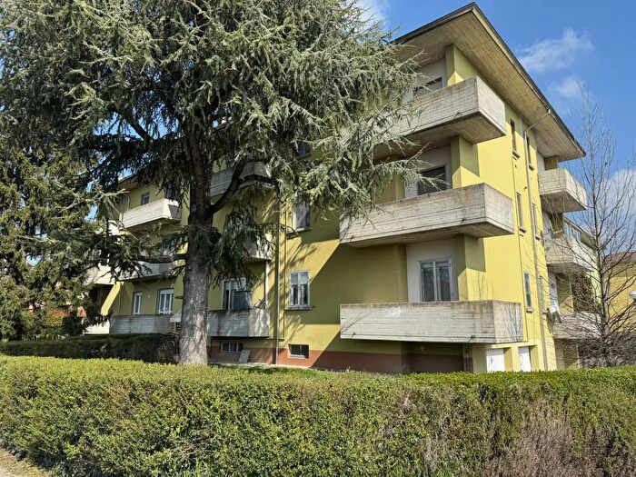 Appartamento trilocale in vendita in Via Fosse Ardeatine, San Secondo Parmense