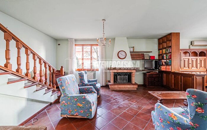 Casa in vendita in Castelnuovo Rangone