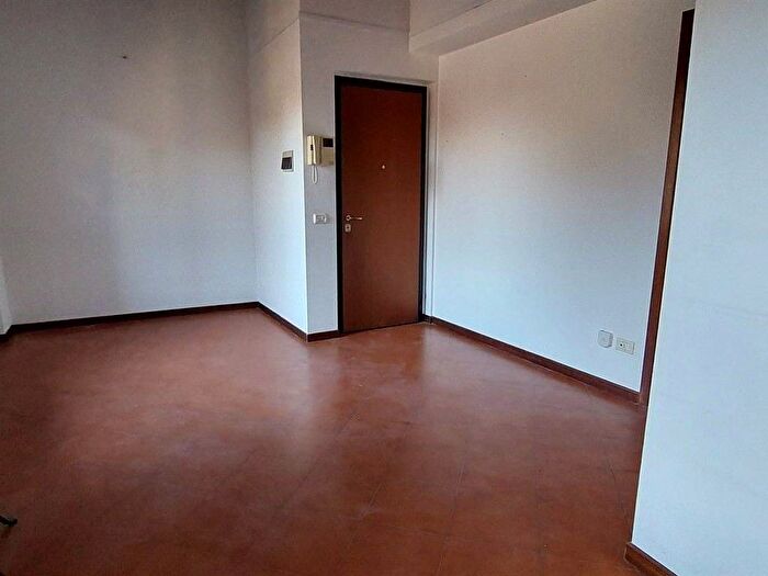 Appartamento bilocale in affitto in Via Carlo Porta, Centro Storico, Monza