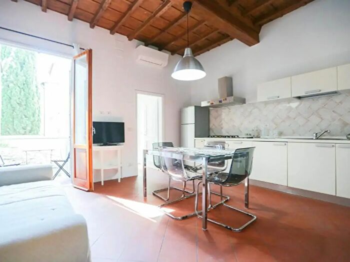 Appartamento trilocale in vendita in Via San Gallo, Firenze