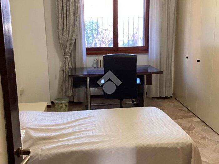 Appartamento monolocale in affitto in Via Emilio Treves, Udine, Milano