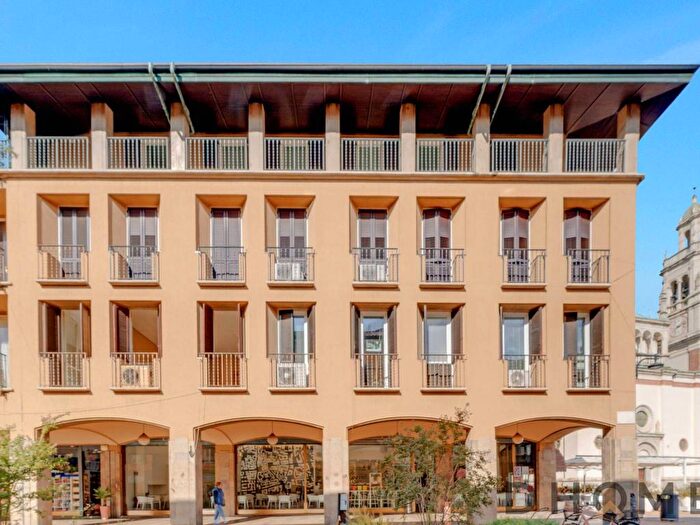 Appartamento con 5 locali in vendita in Via Felice Cavallotti Busto Arsizio VA Italia, Piazza Santa Maria, Busto Arsizio