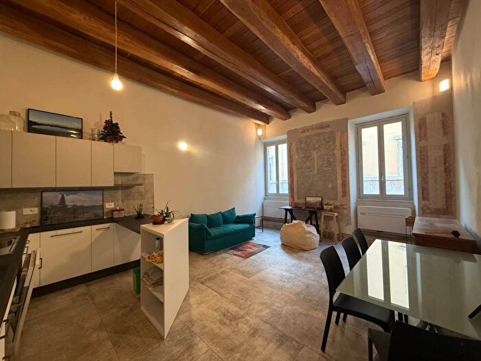 Appartamento trilocale in affitto in Via Dancaria, Ascoli Piceno